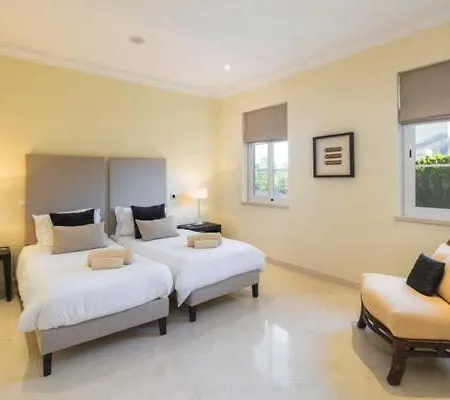 וילה Vale Do Garrao Sleeps 8 With Pool Air Con And Wifi קינטה דו לאגו