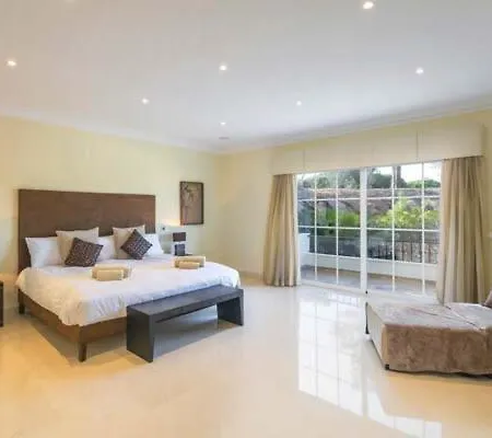 Vale Do Garrao Sleeps 8 With Pool Air Con And Wifi * Quinta do Lago
